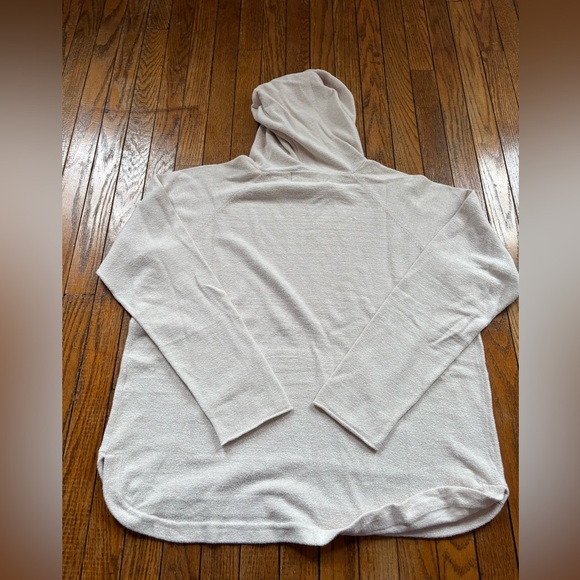NWT Barefoot dreams hooded shirt 1x - Picture 5 of 6